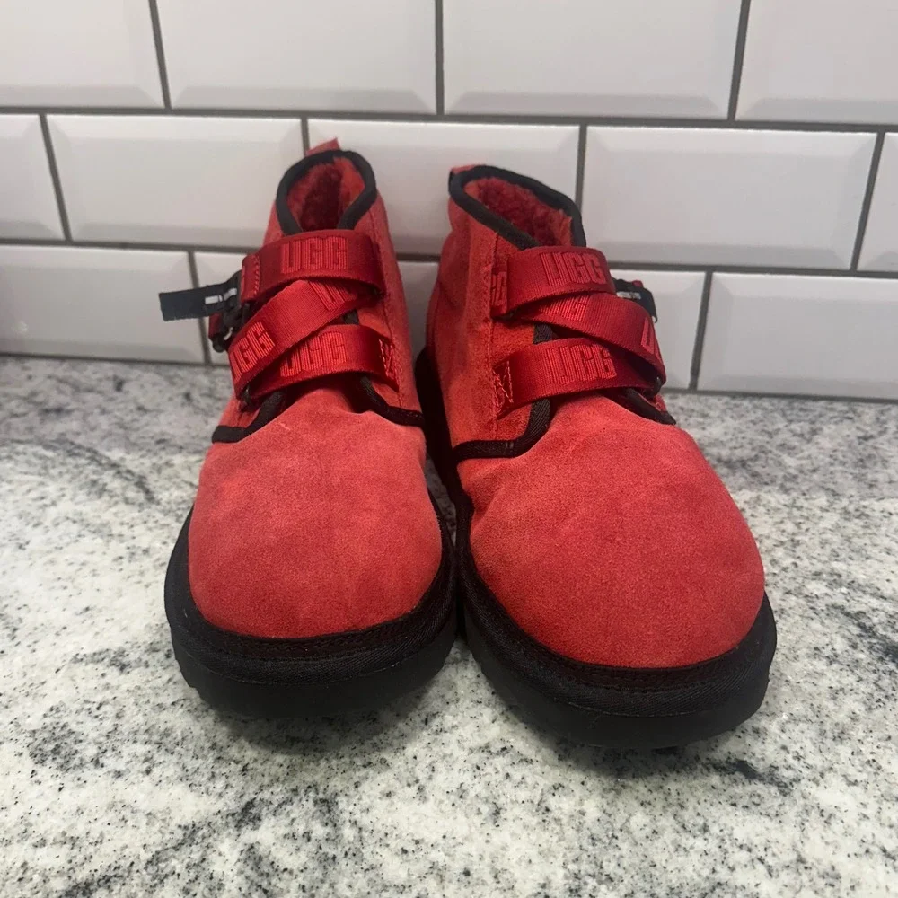 UGG Mens 11 Neumel Snapback Chukka Boots Red Suede Buckle 1130720 Streetwear